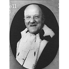 Manly Alderman C.R. Scharkie in mayoral robes