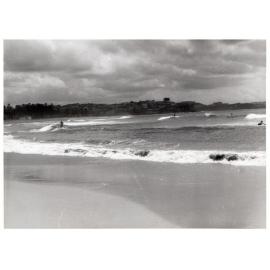 Manly Beach, Surfers