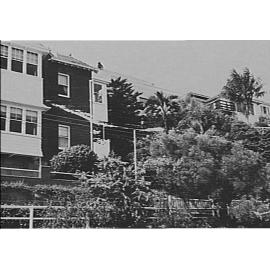 Upperside of Lauderdale Avenue, Fairlight