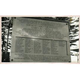 Plaque erected to show loyalty to Queen Elizabeth II, 1953