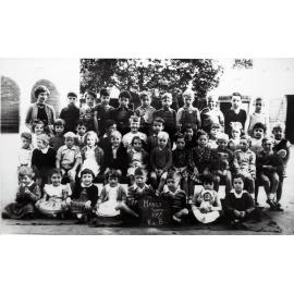 Manly Public School pupils, Kindergarten B, 1955