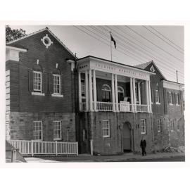 Manly Soldiers Memorial Hall, Raglan Street, Manly, 1957