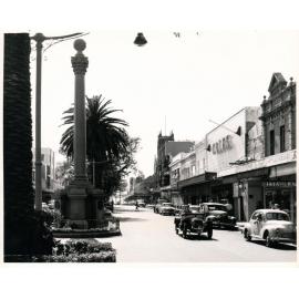 The Corso picturing an 1908 Austin, 1960