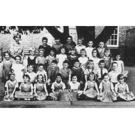Manly Infants School pupils, Class 1A, 1962