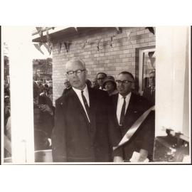 Dr Mater opening Manly Senior Citizens Centre, with Mayor Paton