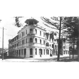 Hotel Pacific, North Steyne