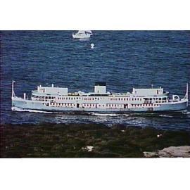 Ferry "Baragoola" off Dobroyd Head