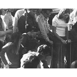 Crowd watching "The Pearl King", "The Mall", The Corso, Manly
