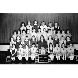 Seaforth Infants School pupils, Class 1E, 1974