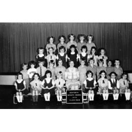 Seaforth Infants School pupils, Classes 1M, 2M, 1974