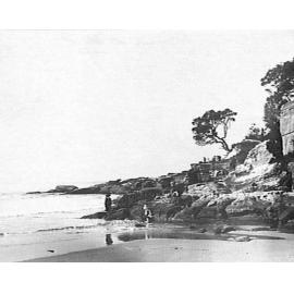 View of the very southern end of Manly Beach