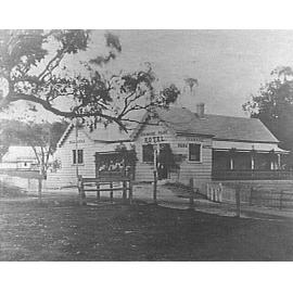 Ivanhoe Park Hotel, Manly