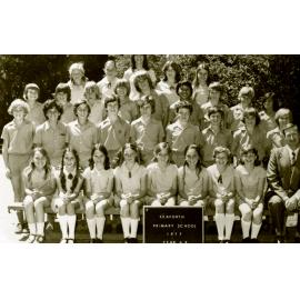Seaforth Public School pupils, Class 6R, 1977
