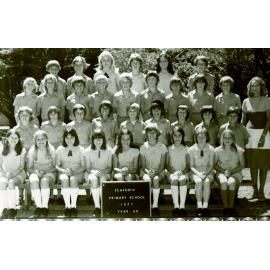 Seaforth Public School pupils, Class 6B, 1977