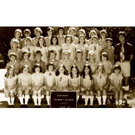 Seaforth Public School pupils, Class 4G, 1977