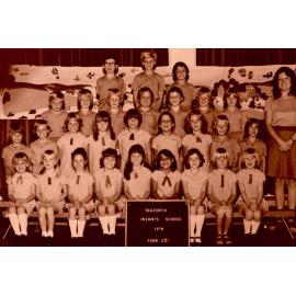 Seaforth Infants School pupils, Class 2C, 1978