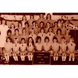 Seaforth Infants School pupils, Class 2D, 1978