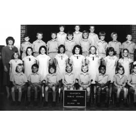 Seaforth Public School pupils, Class 5B, 1983