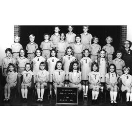 Seaforth Public School pupils, Class 8M, 1983