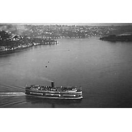 Ferry on Middle Harbour
