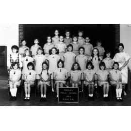 Seaforth Public School pupils, Class4-5L, 1984