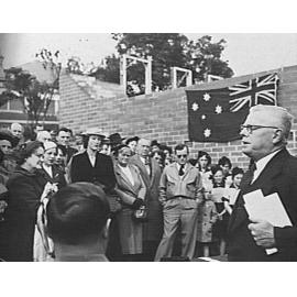 Opening of Gocher Court, P.W. Gledhill speaking to the crowd, Manly