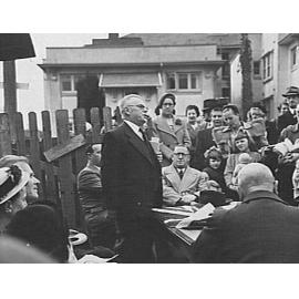 Opening of Gocher Court Manly, P.W. Gledhill speaking to the crowd