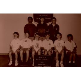 Seaforth Public School pupils, Basketball Team, 1990
