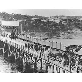 The Spit Bridge on the day of official opening, 1924