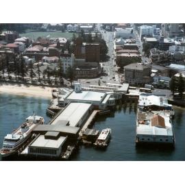 Hotel Manly, Manly Wharf and Fun Pier, 1989