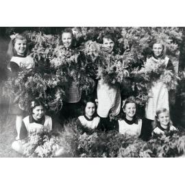 Girls at Dalwood Home