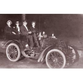 An early Taxi in Manly