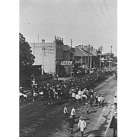 Farewell procession for soldiers in Pittwater Road, Manly