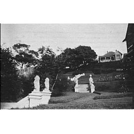 Grounds of "Leitelinna", George Street, Manly
