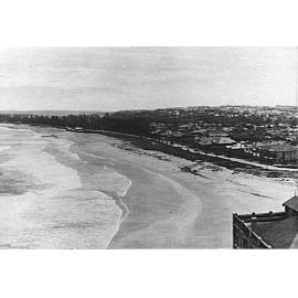 View of Queenscliff Beach to North Steyne Beach, c 1925