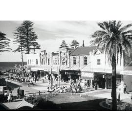 The ocean end of the Corso, Manly