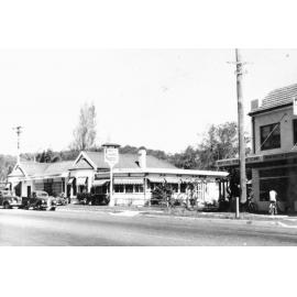Rock Lily Tavern, Mona Vale