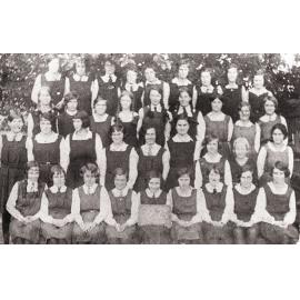 Manly Girls High School pupils, Class 8B, 1931
