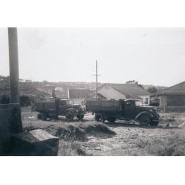 Oldsmobile and Commer trucks belonging to Jack Harwood, Seaforth