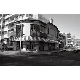 The corner of South Steyne and Victoria Pde, 1991