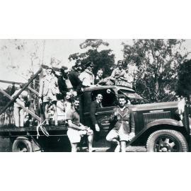 Members of Manly 16ft Skiff Club at Gosford