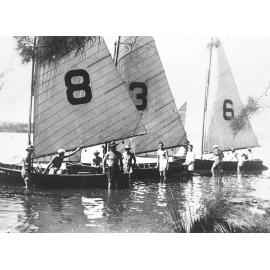 Manly 16ft Skiff Club Boats and Crews at Gosford