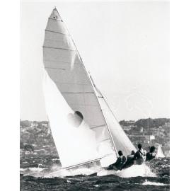 Manly 16ft Skiff "Matana" on Sydney Harbour