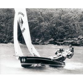 Manly 16ft Skiff "Corrigan's Express" on Middle Harbour