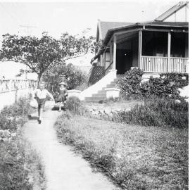 Elston family home, cnr of Soldiers Ave and Oliver Rd, Harbord