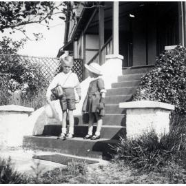 Elston family home corner of Soldiers Ave and Oliver Rd, Harbord