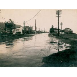 Pittwater Road Collaroy looking north 1933