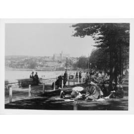 Crowds gathered on the Manly Beach Promenade, facing South Steyne Beach, c1920s