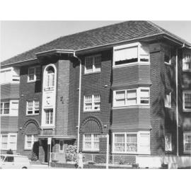 Three storey flats, Abbeyleix, 2 Victoria Parade, Manly, 1976