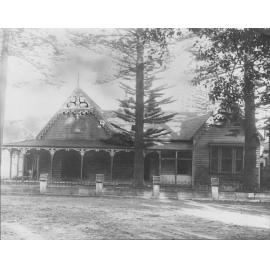 Fernbank, West Promenade, Manly, 1882